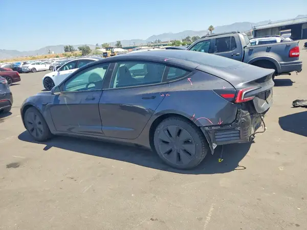 5YJ3E1EA8RF749505 2024 TESLA MODEL 3 - Image 2