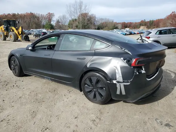 5YJ3E1EA8RF755160 2024 TESLA MODEL 3 - Image 2