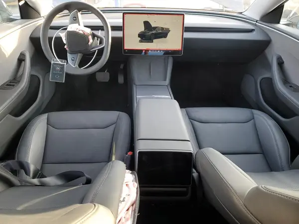 5YJ3E1EA8RF755417 2024 TESLA MODEL 3 - Image 8