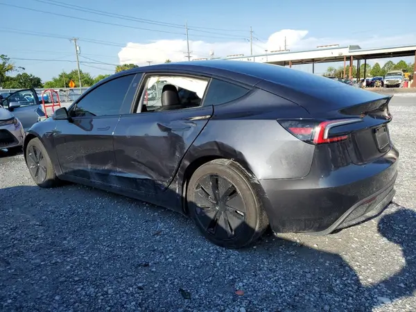 5YJ3E1EA8RF757636 2024 TESLA MODEL 3 - Image 2