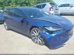 5YJ3E1EA8RF768989 2024 TESLA MODEL 3