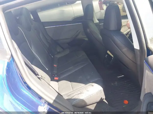 5YJ3E1EA8RF768989 2024 TESLA MODEL 3 - Image 8