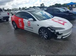 5YJ3E1EA8RF769544 2024 TESLA MODEL 3