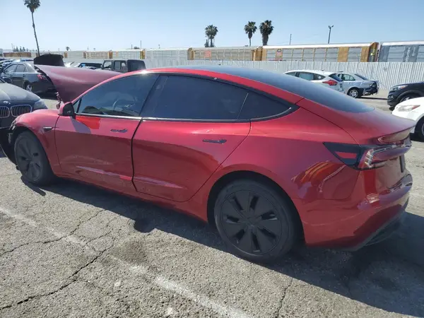 5YJ3E1EA8RF820573 2024 TESLA MODEL 3 - Image 2