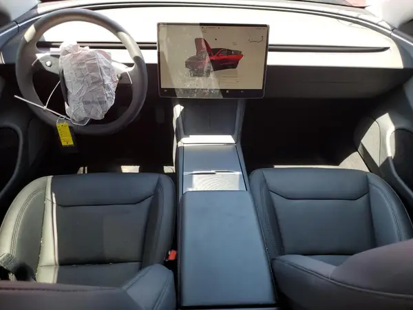 5YJ3E1EA8RF820573 2024 TESLA MODEL 3 - Image 8