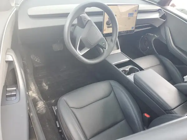 5YJ3E1EA8RF825496 2024 TESLA MODEL 3 - Image 8
