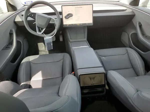 5YJ3E1EA8RF825594 2024 TESLA MODEL 3 - Image 8