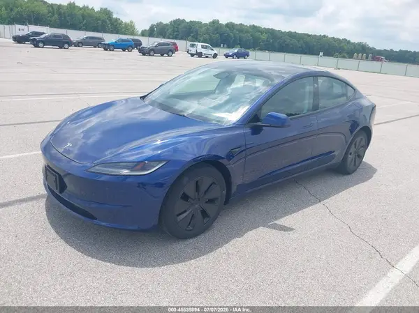 5YJ3E1EA8RF829807 2024 TESLA MODEL 3 - Image 2