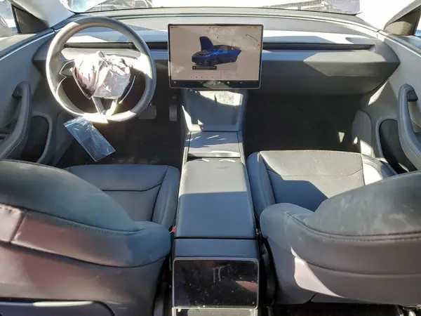5YJ3E1EA8RF832738 2024 TESLA MODEL 3 - Image 8