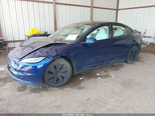 5YJ3E1EA8RF833727 2024 TESLA MODEL 3 - Image 2
