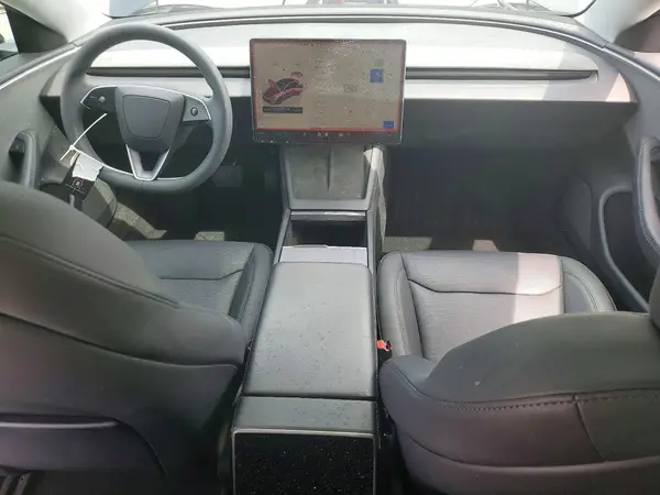 5YJ3E1EA8RF834196 2024 TESLA MODEL 3 - Image 8