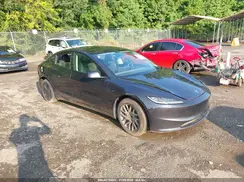 5YJ3E1EA8RF843643 2024 TESLA MODEL 3