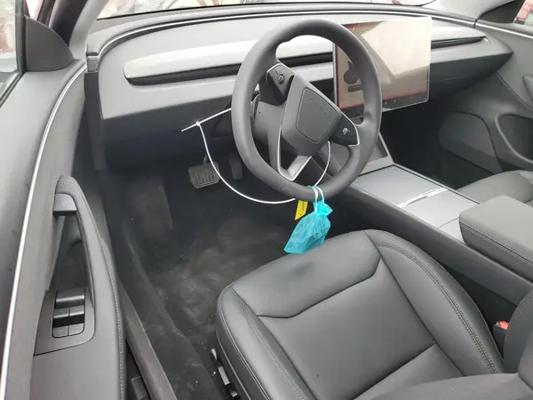 5YJ3E1EA8RF848065 2024 TESLA MODEL 3 - Image 8