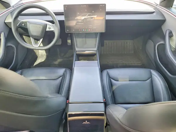 5YJ3E1EA8RF855694 2024 TESLA MODEL 3 - Image 8