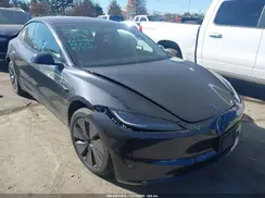 5YJ3E1EA8RF857140 2024 TESLA MODEL 3