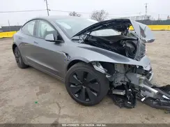 5YJ3E1EA8RF861592 2024 TESLA MODEL 3