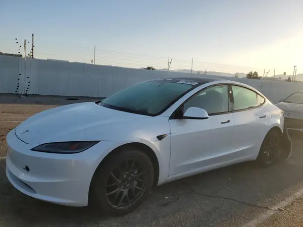 5YJ3E1EA8RF862516 2024 TESLA MODEL 3 - Image 1
