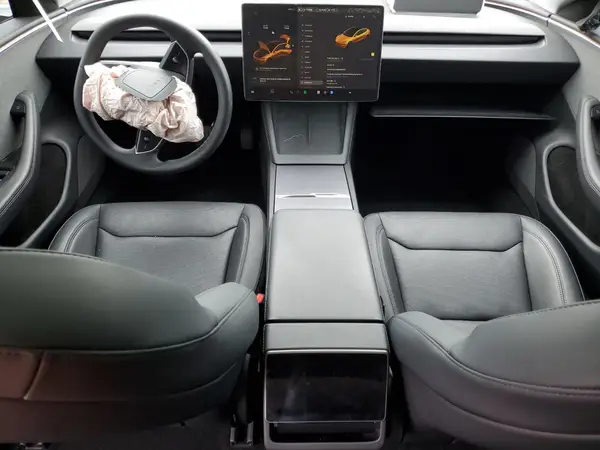 5YJ3E1EA8RF862726 2024 TESLA MODEL 3 - Image 8