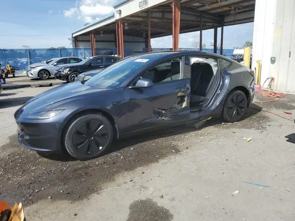 5YJ3E1EA8RF868400 2024 TESLA MODEL 3 - Image 1