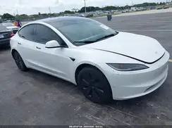 5YJ3E1EA8RF868915 2024 TESLA MODEL 3