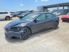 5YJ3E1EA8RF871717 2024 TESLA MODEL 3