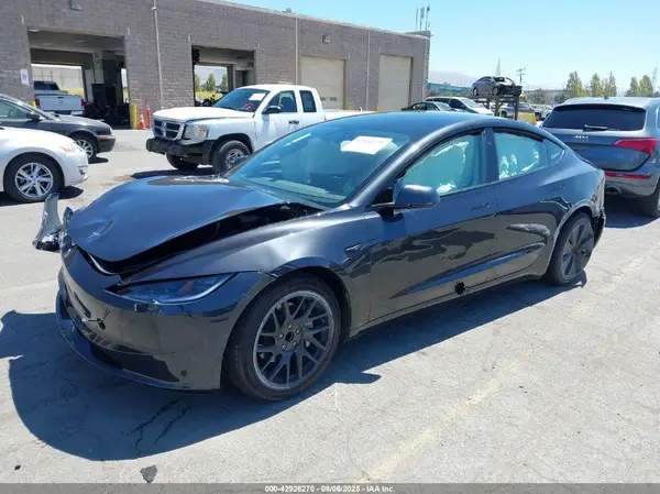 5YJ3E1EA8SF015503 2025 TESLA MODEL 3 - Image 2