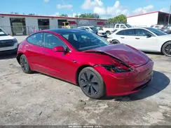 5YJ3E1EA8SF015663 2025 TESLA MODEL 3