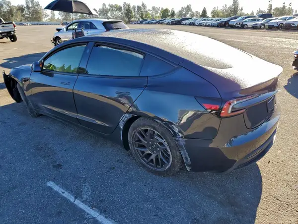 5YJ3E1EA8SF021317 2025 TESLA MODEL 3 - Image 2
