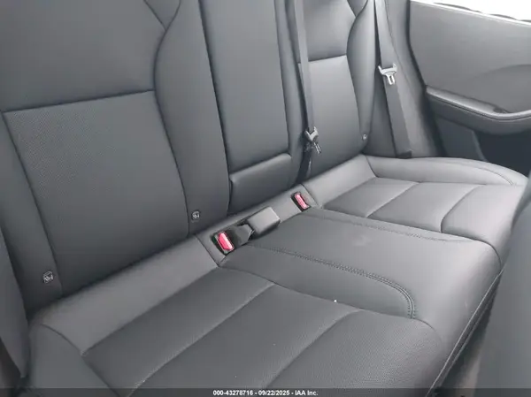 5YJ3E1EA8SF030941 2025 TESLA MODEL 3 - Image 8