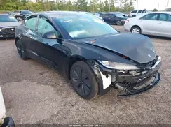 5YJ3E1EA8SF032401 2025 TESLA MODEL 3