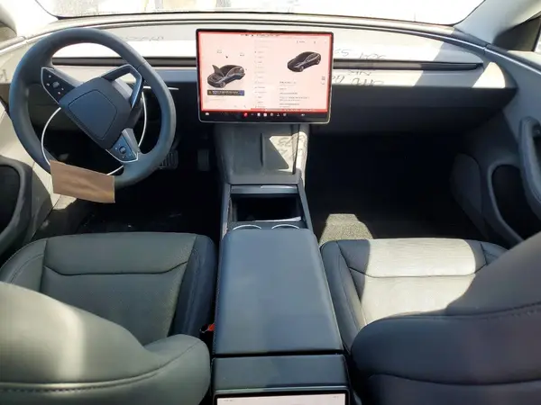 5YJ3E1EA8SF051322 2025 TESLA MODEL 3 - Image 8