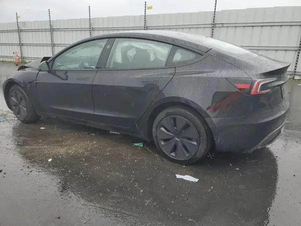 5YJ3E1EA8SF067990 2025 TESLA MODEL 3 - Image 2