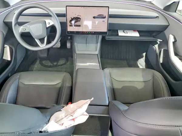 5YJ3E1EA8SF068993 2025 TESLA MODEL 3 - Image 8