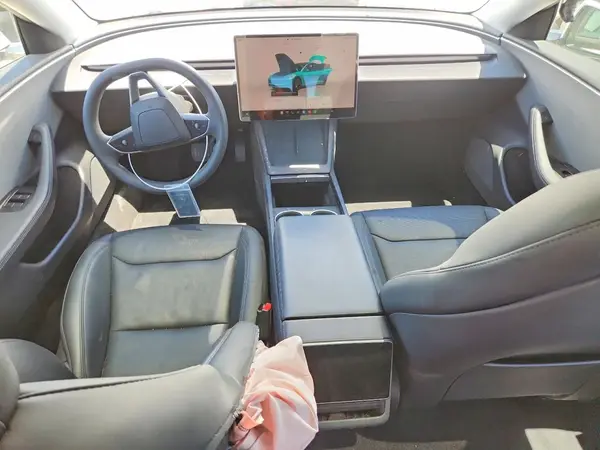 5YJ3E1EA8SF079380 2025 TESLA MODEL 3 - Image 8