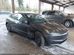 5YJ3E1EA8SF080819 2025 TESLA MODEL 3