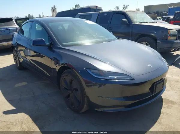 5YJ3E1EA8SF083915 2025 TESLA MODEL 3 - Image 1