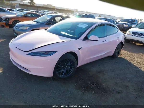 5YJ3E1EA8SF896087 2025 TESLA MODEL 3 - Image 2
