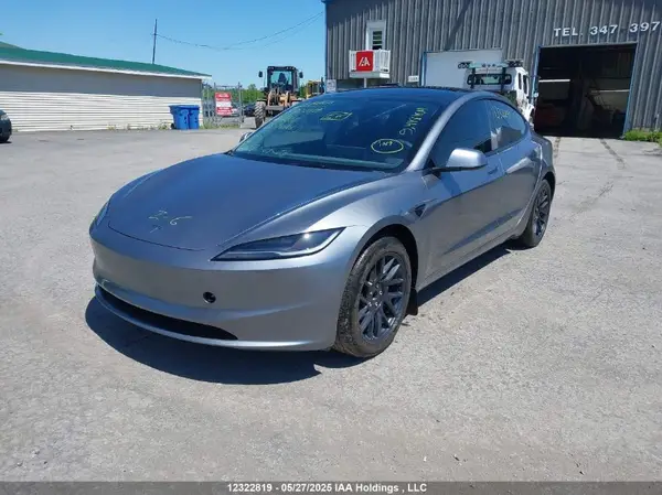 5YJ3E1EA8SF897868 2025 TESLA MODEL 3 - Image 2