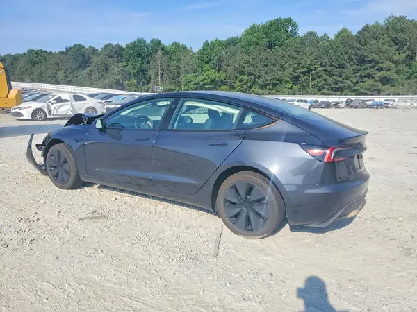 5YJ3E1EA8SF901210 2025 TESLA MODEL 3 - Image 2