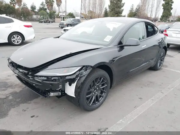 5YJ3E1EA8SF901465 2025 TESLA MODEL 3 - Image 2