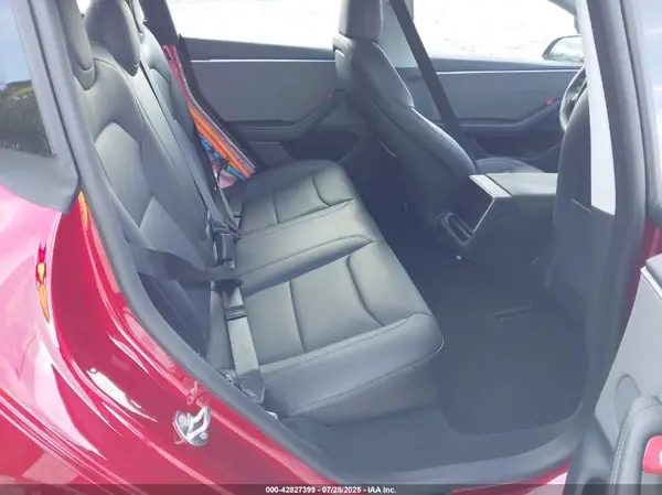 5YJ3E1EA8SF901496 2025 TESLA MODEL 3 - Image 8