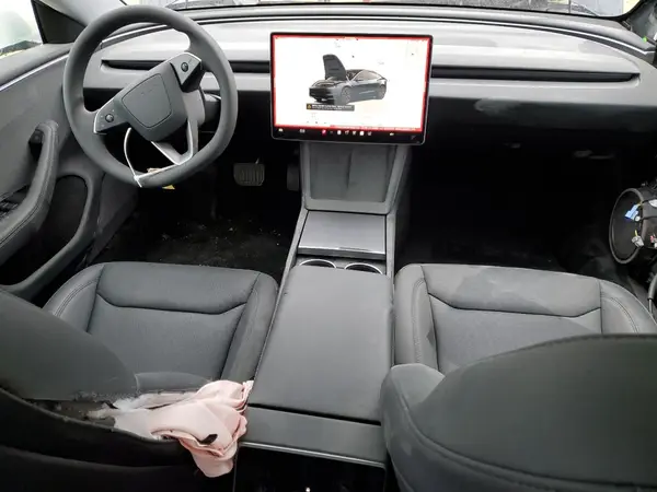 5YJ3E1EA8SF920713 2025 TESLA MODEL 3 - Image 8