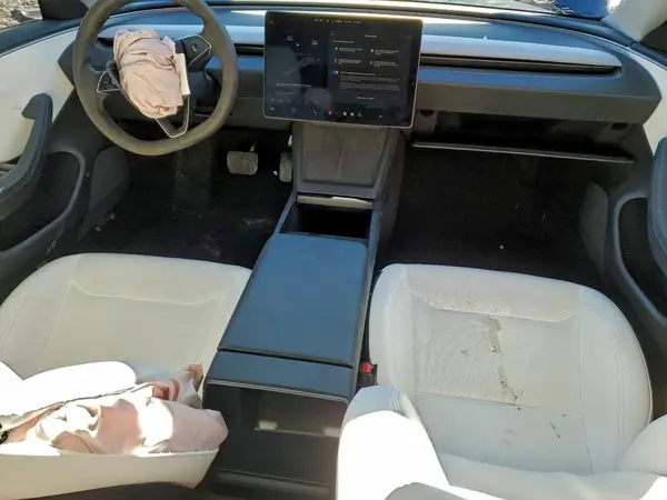 5YJ3E1EA8SF923658 2025 TESLA MODEL 3 - Image 8