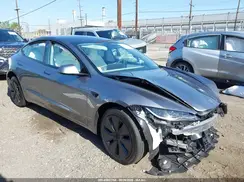 5YJ3E1EA8SF930142 2025 TESLA MODEL 3