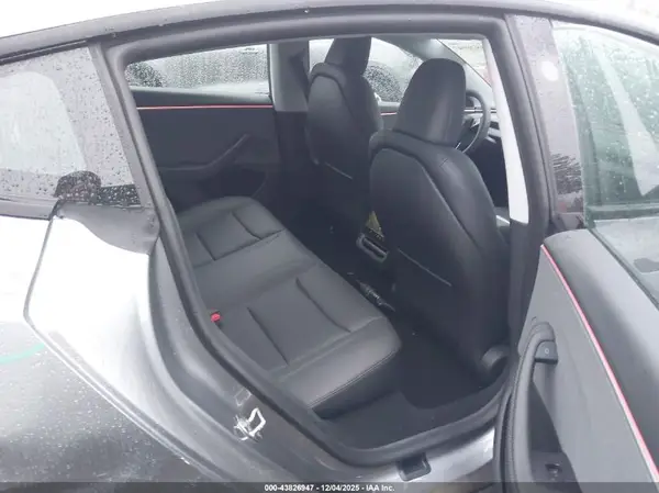 5YJ3E1EA8SF930500 2025 TESLA MODEL 3 - Image 8