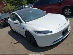 5YJ3E1EA8SF931825 2025 TESLA MODEL 3
