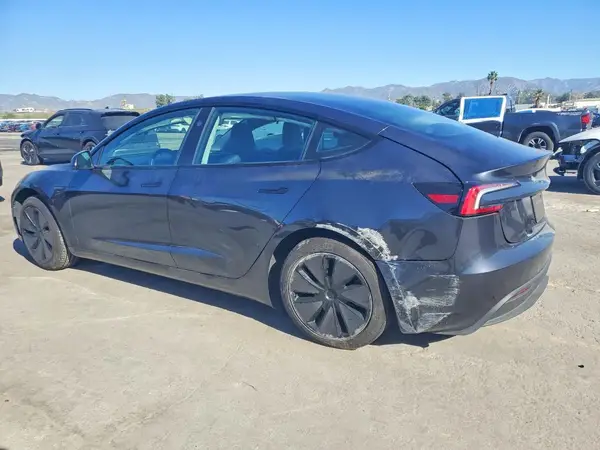 5YJ3E1EA8SF937270 2025 TESLA MODEL 3 - Image 2