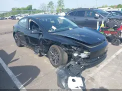 5YJ3E1EA8SF967126 2025 TESLA MODEL 3
