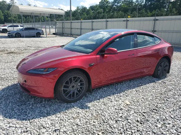 5YJ3E1EA8SF969202 2025 TESLA MODEL 3 - Image 1