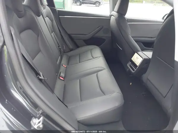 5YJ3E1EA8SF972889 2025 TESLA MODEL 3 - Image 8
